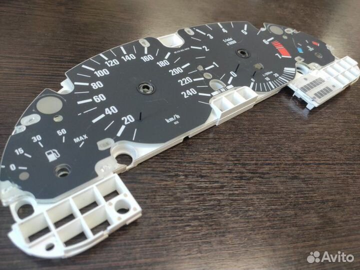 Панель приборов Bmw 523 E39 M52 1996