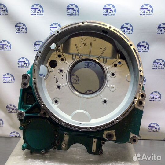 Кожух маховика D13 Volvo