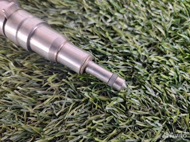 Форсунка топливная Bmw X6 E71 N63B44 2012