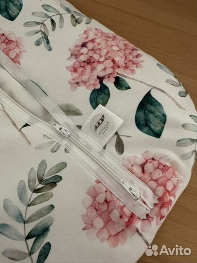 Кокон и шапка весна