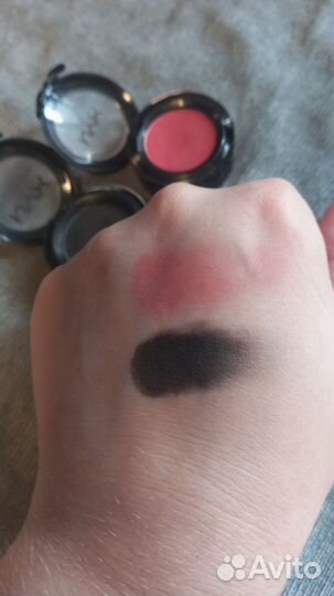 Тени для век nyx (цена за обе)