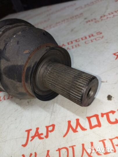 Привод передний правый Volvo V70 универсал