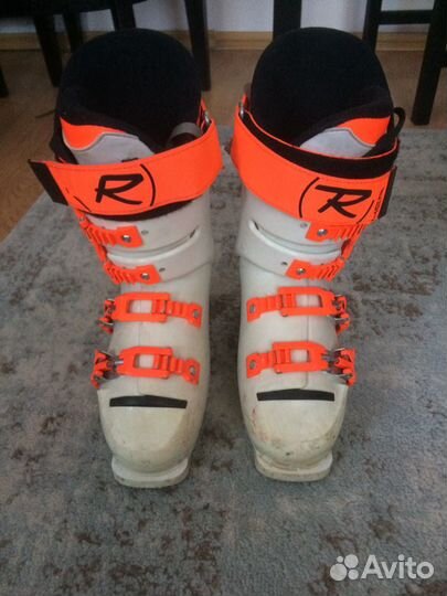 Продам горнолыжные ботинки Rossignol