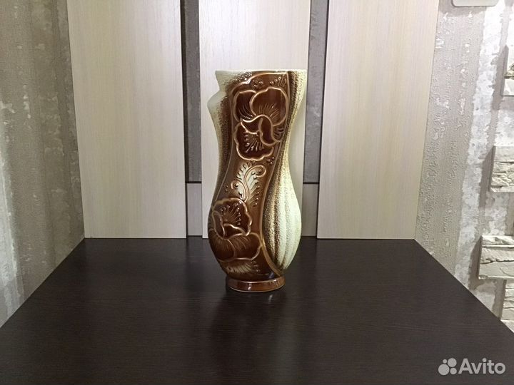 Ваза для цветов керамическая