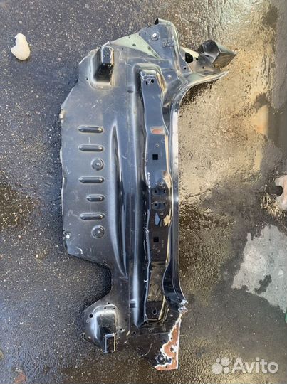 Задняя панель Peugeot 301