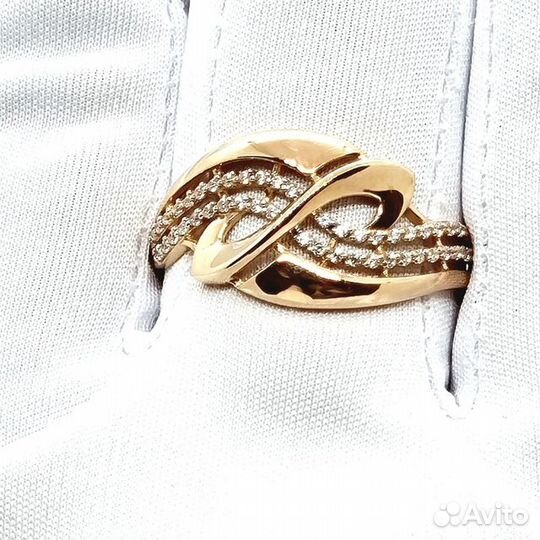 Золотое кольцо с камнем 22р