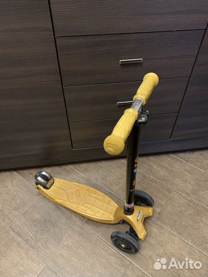 Самокат Micro maxi