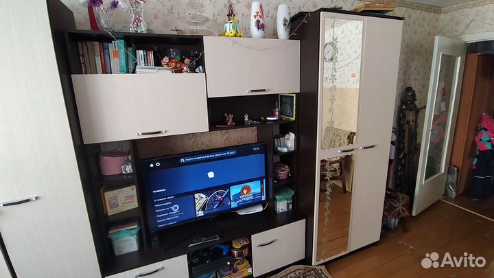 Стенка марта 11