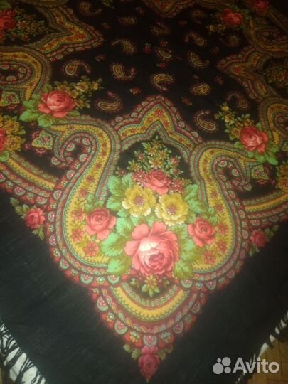 Павловопосадский платок шерсть