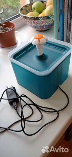 Фонтан поилка для кошек