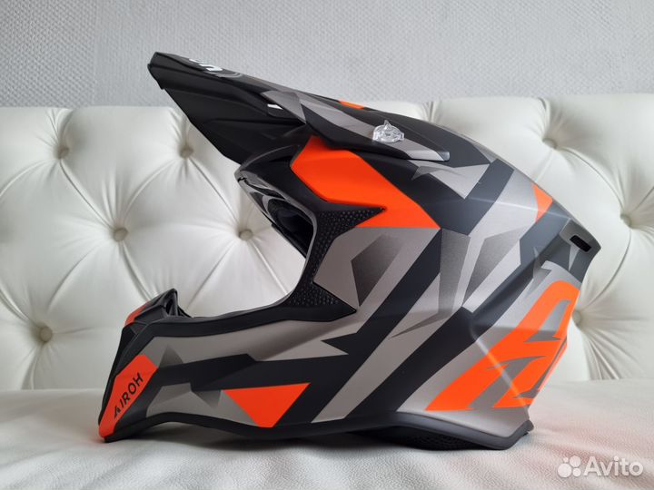 Moтoшлем Airoh Wraap Sequel Orange Black New