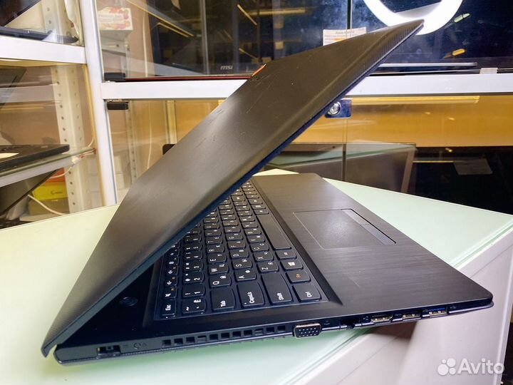 Lenovo A4-6210M/6Gb/SSD 256Gb/Radeon R3 Graphics