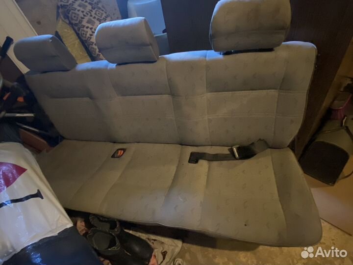 Сиденья т 4