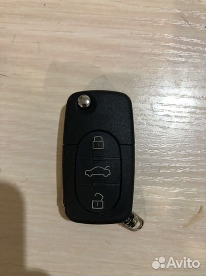 Ключ выкидной audi a4 b5