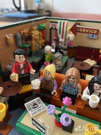 Lego друзья центральная кофейня