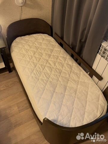 Наматрасник стеганный Leander овальный