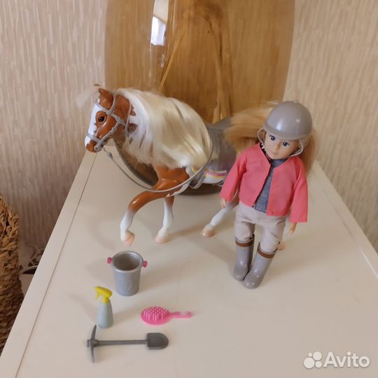 Лошадка и куколка-наездница Lori
