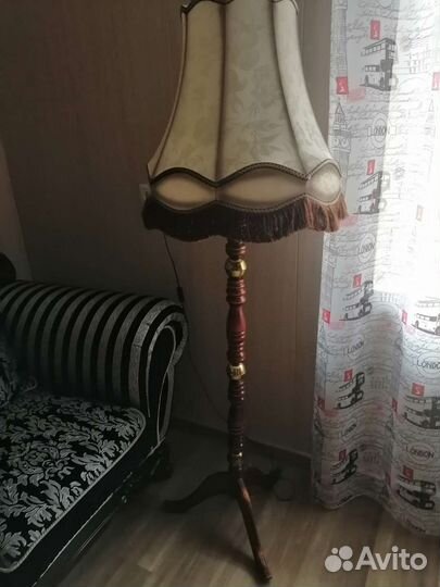 Торшер напольный