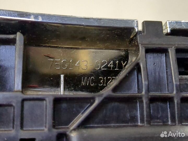 Ручка кулисы Ford Mustang, 2016