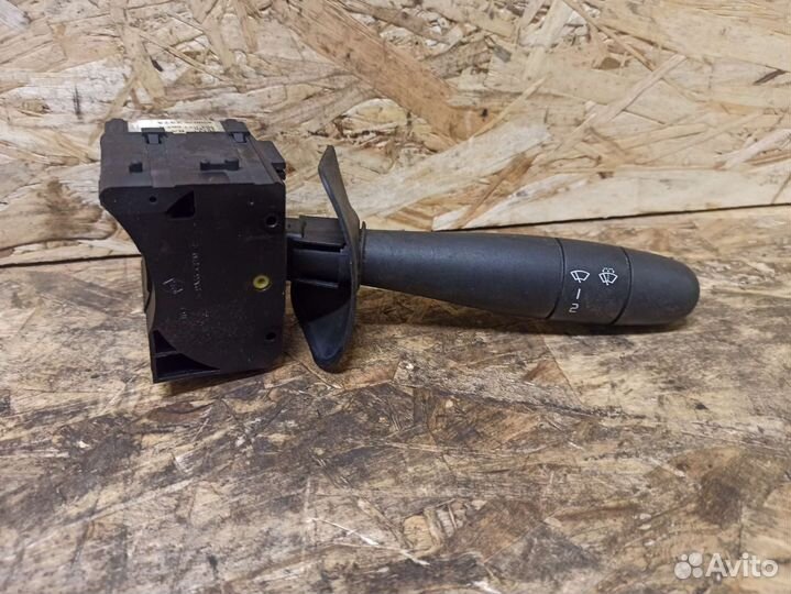 Подрулевой переключатель дворников Renault Logan 1