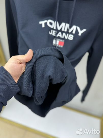 Tommy hilfiger толстовка