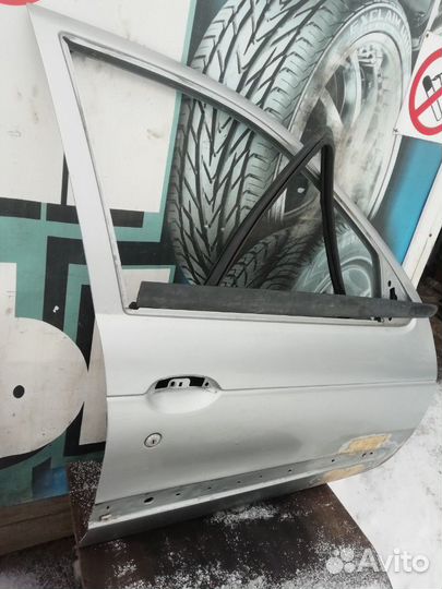 Дверь передняя правая рено меган1 1996-2002 г. в