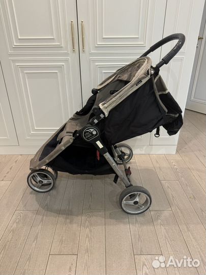 Коляска baby jogger city