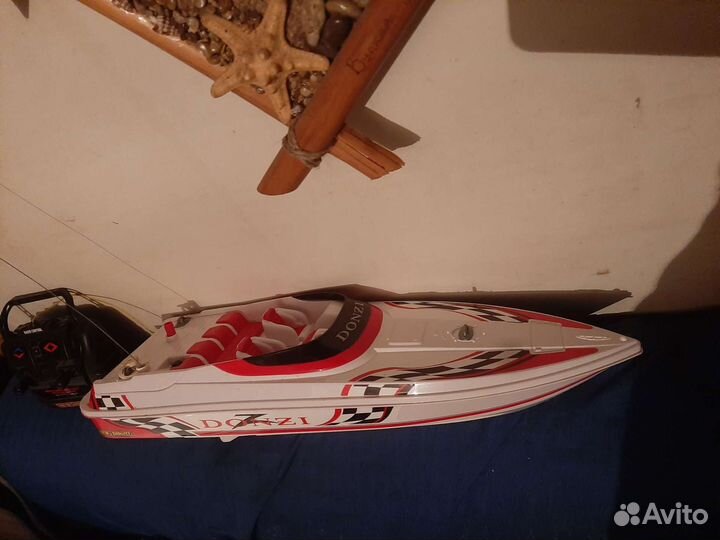 Радиоуправляемая модель катер вертолет и др