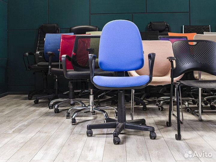 Компьютерное кресло