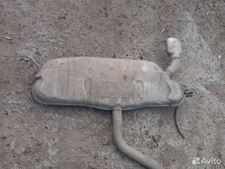 Шкода ети глушитель