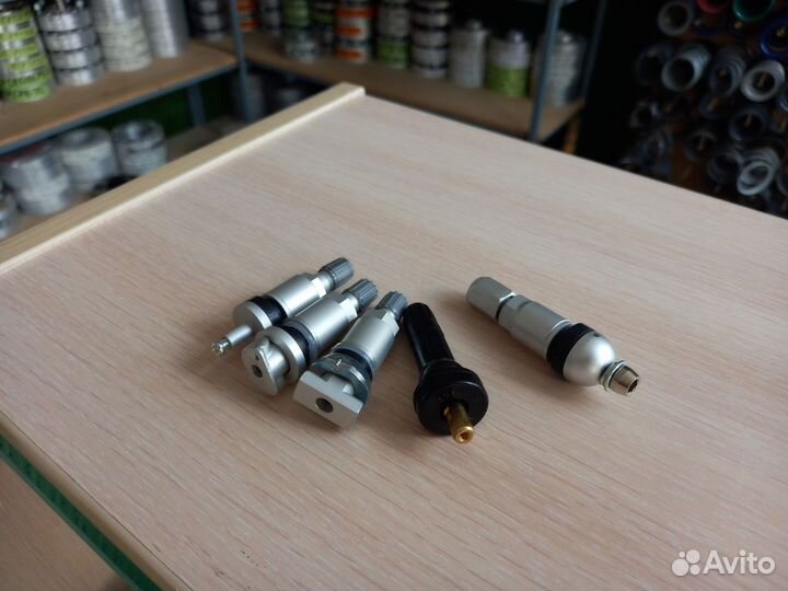 Вентиля под датчик давления в наличии