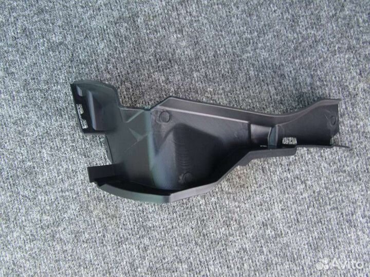 Кронштейн бампера Mercedes W205 A2058853865