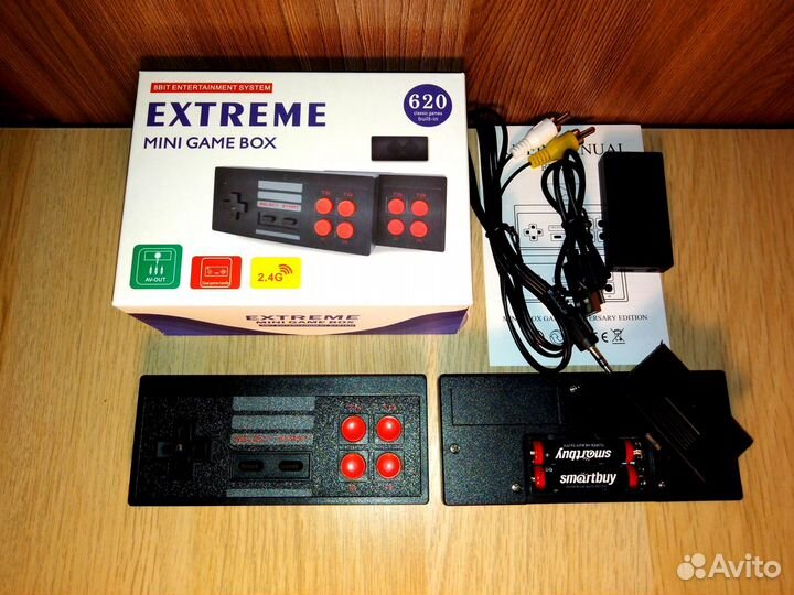 Dendy 8 bit + 620 игр + беспроводные джойстики