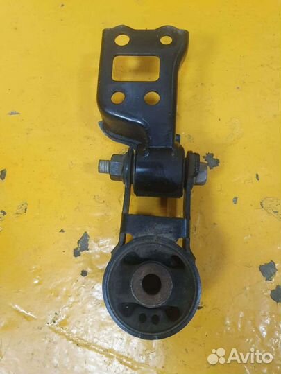 Опора двигателя двс АКПП cvt 1.3 1nrfe 1nr-fe toyo