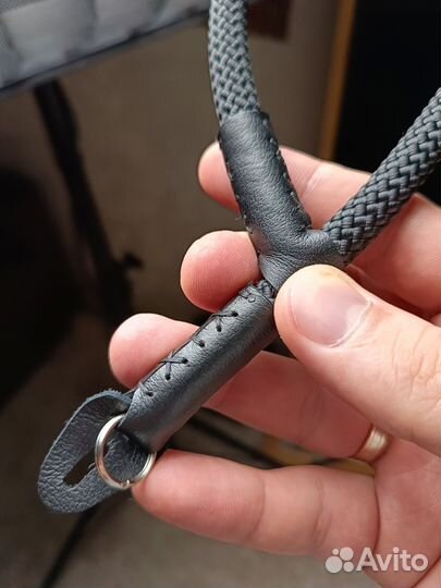 Кистевой ремень для фотоаппарата (камеры)