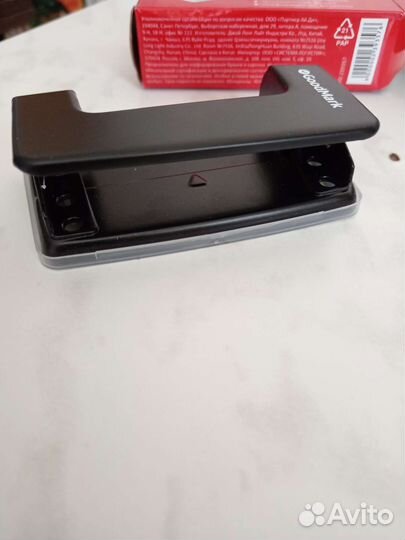 Дырокол 10 листов