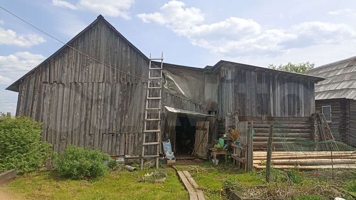 Дом 30,8 м² на участке 10 сот.