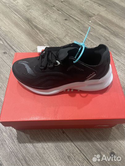 Кроссовки Lining