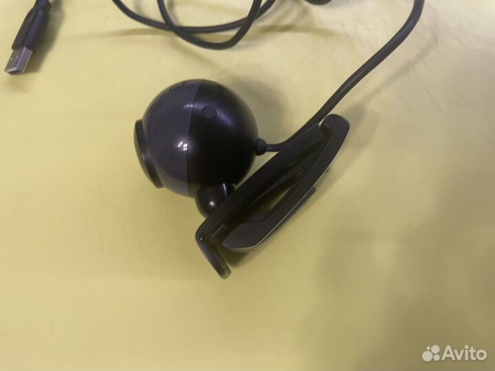 Вэб камера logitech