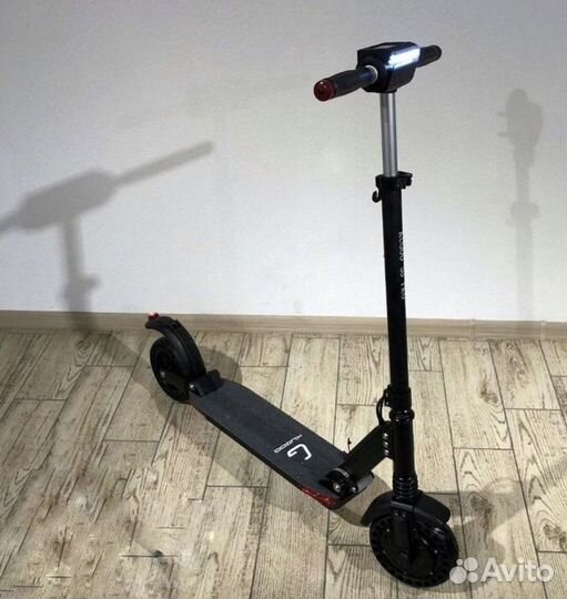 Электросамокат Куго