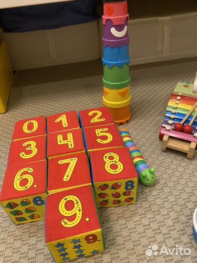 Игрушки детские разные