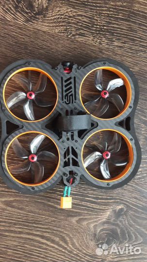 Fpv квадрокоптер Cinewhoop