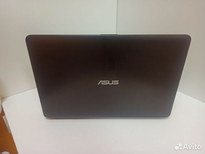 Ноутбук asus X540S
