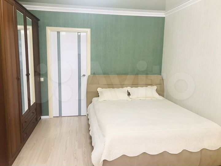 2-к. квартира, 74 м², 5/10 эт.