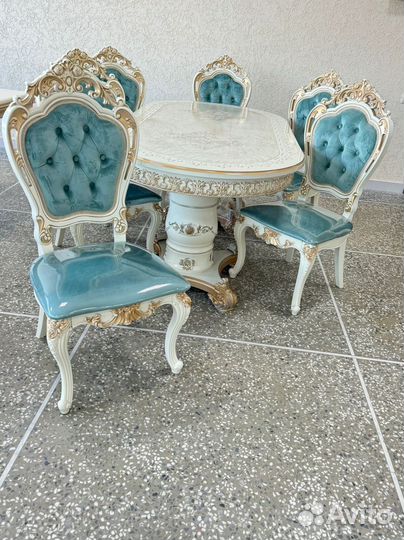 Кухонный стол. Доставка по всей России