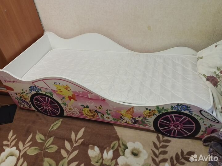 Кровать с матрасом 160*70