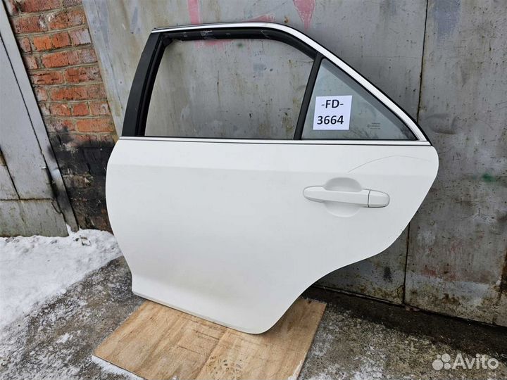 Дверь задняя левая Toyota Camry 50 2011-2017