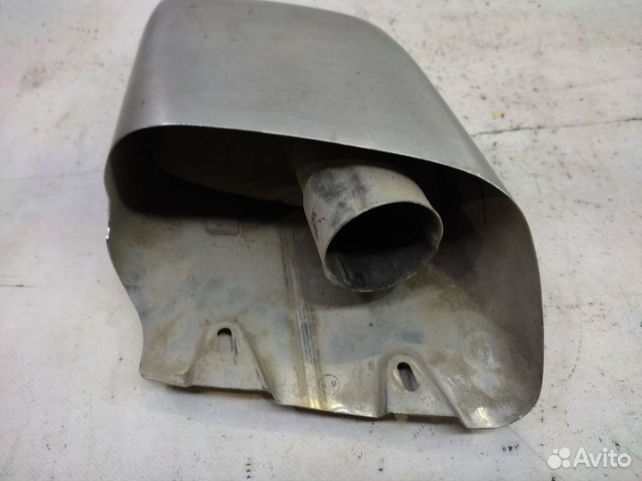 Насадка выхлопной трубы левая Porsche Macan 95B