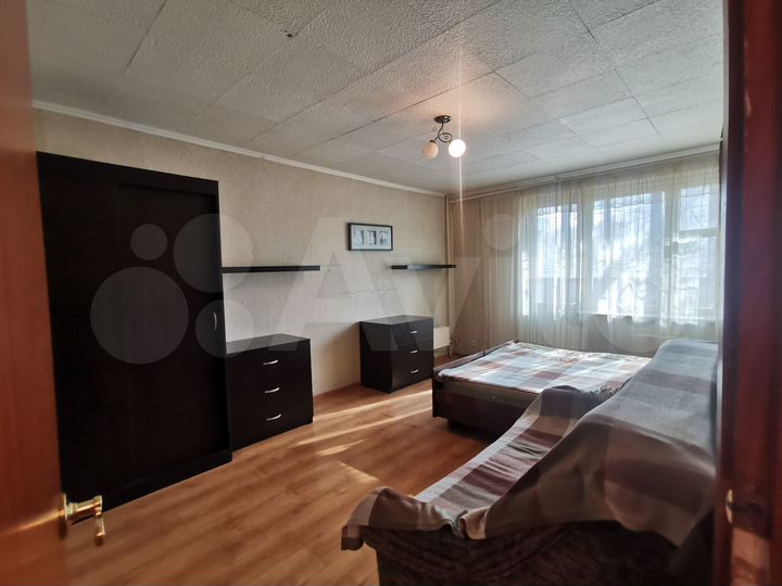 2-к. квартира, 51,4 м², 1/15 эт.