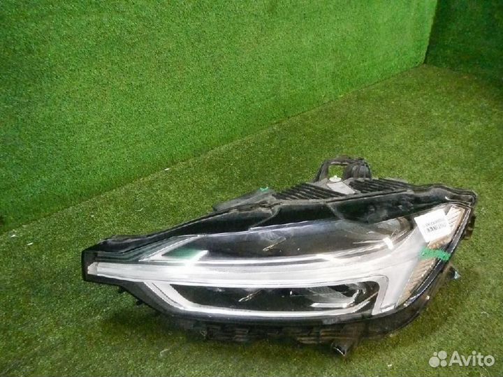 Фара левая Volvo XC60